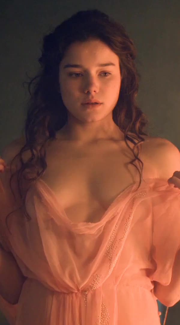 Hanna Mangan Lawrence in Spartacus War of the Damned (TV Series 2010–2013) [S02E07