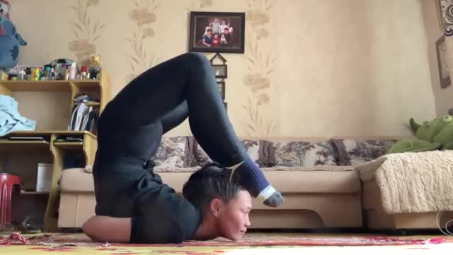 Haku contortion training 1