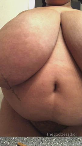 African Amateur Big Tits Boobs Huge Tits OnlyFans Tit Worship Tits r/TitsWorship