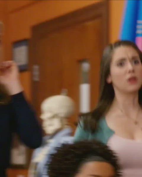 alison brie busty celebrity clip