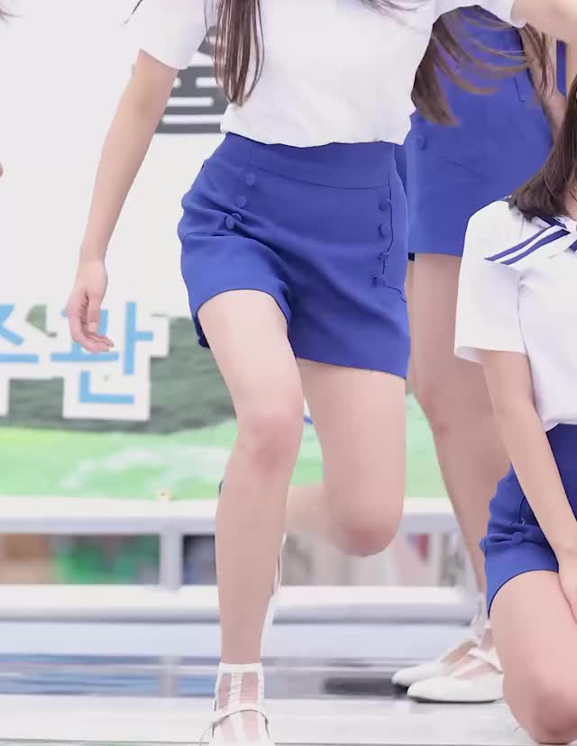 180916 Glass Shoes 1