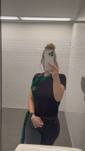 Cum see your barista in the bathroom at work 😘