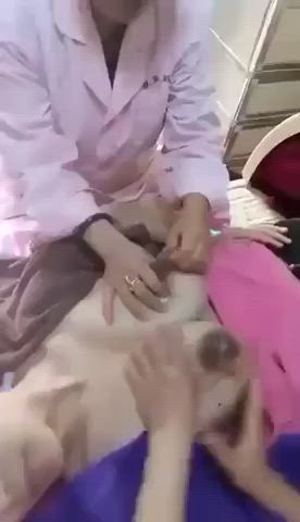 Pregnant Girl gets Hand Milked