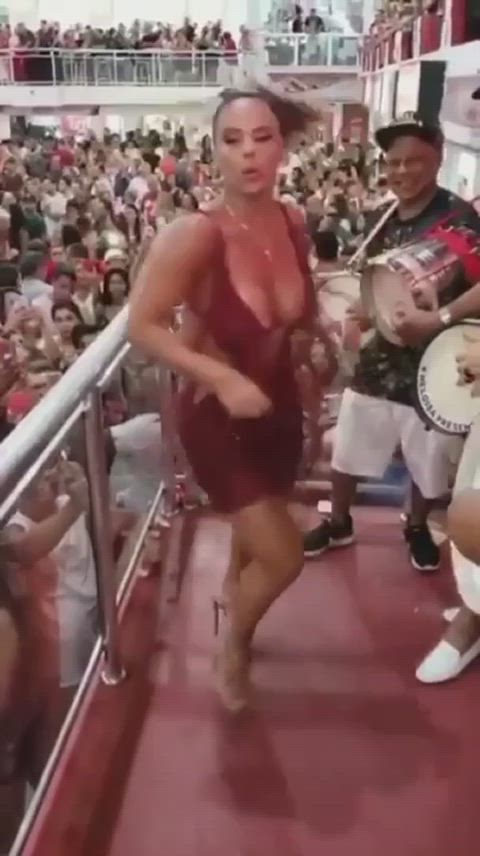 big ass big tits brazilian celebrity cleavage curvy dress milf clip