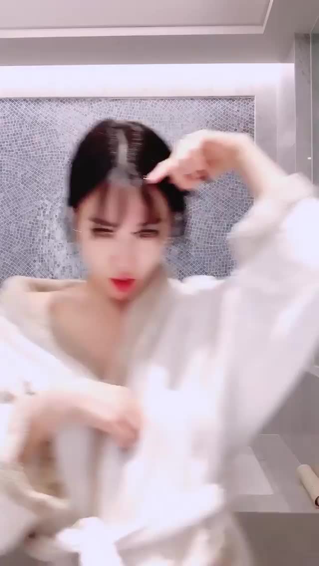 Tiffany Young - Fanservice
