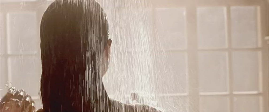 angelina jolie sexy shower wet clip