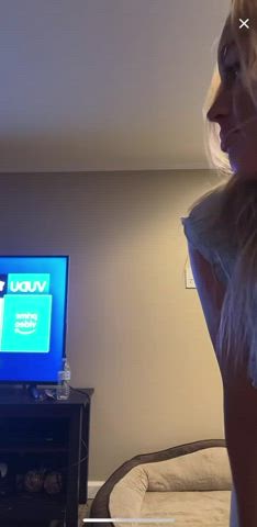 Boobs Nipslip TikTok clip