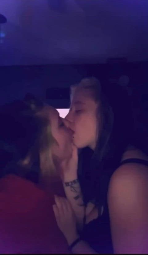 First time making out with my best friend