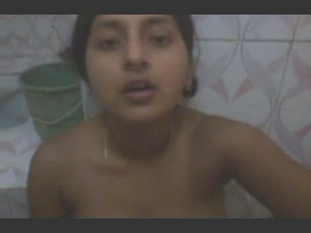 Amateur Bathroom Busty Desi Homemade Indian Masturbating Solo clip