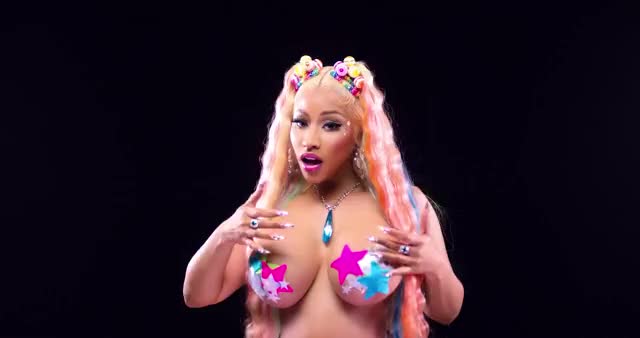 nicki trollz titty bouncing