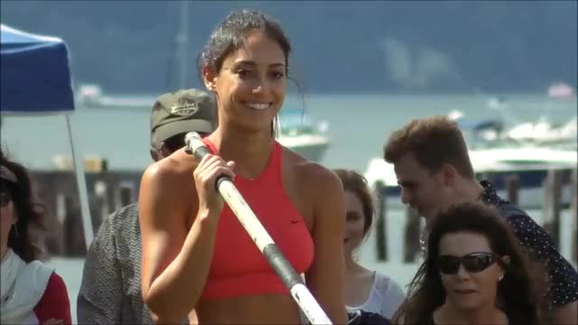 Allison Stokke being delightful