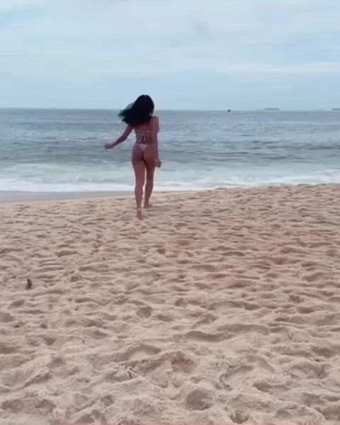 beach big ass big tits bikini celebrity sexy trans clip