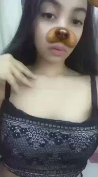 Extremely cute babe showing her amazing tits and pussy [total 7 video] [link in comment]