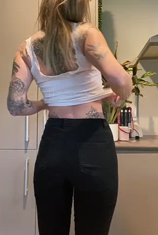 ass bending over booty jeans kitchen onlyfans tattoo tight tattedphysique clip