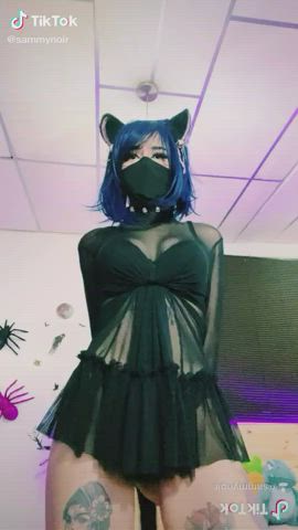 Alt Dancing Goth TikTok clip