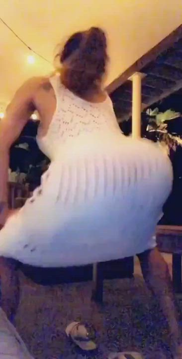 Big Ass Brunette Trans clip