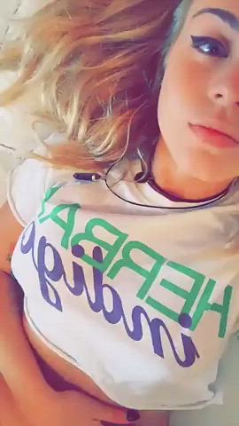 Blonde Solo Pussy clip