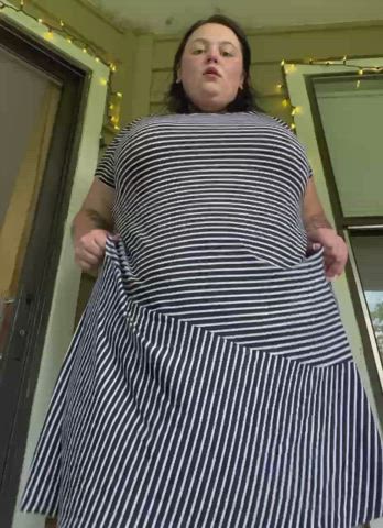 Short little dress for such a chubby little slut … 🥵💋