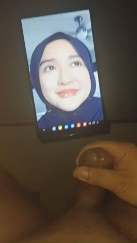 Cumtribute hijabi