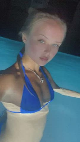 big ass blonde blue eyes cute petite swimsuit teen tiny wet clip