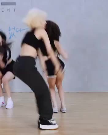 (G)I-DLE Soyeon 'Uh-Oh' (Choreography Practice) 2