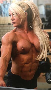 Blonde Muscular Girl Topless Porn Image by lisacrossxxx