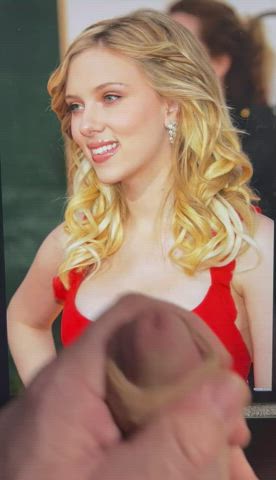 Scarlett Johansson red dress tribute