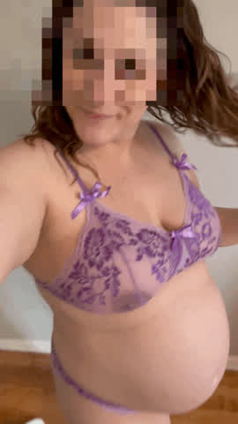 brunette lingerie pregnant pregnant-porn clip