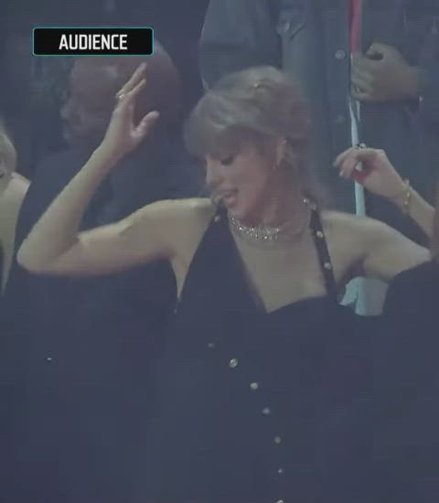 blonde dancing taylor swift clip