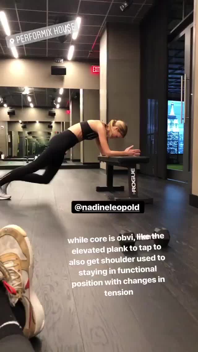Nadine clip