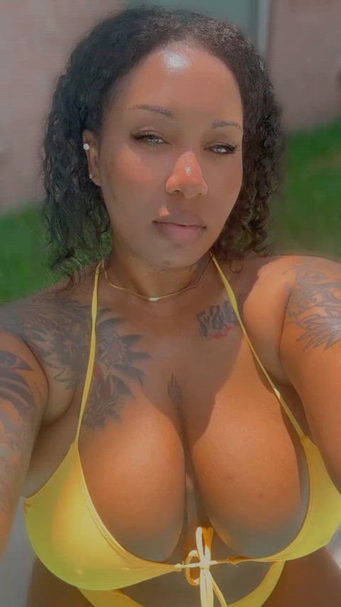 amateur big tits boobs busty ebony huge tits natural tits onlyfans tits titty drop