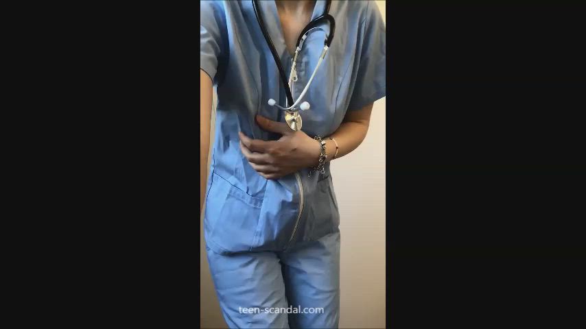 Amateur Blonde Flashing Nurse clip