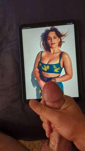 big dick celebrity emilia clarke masturbating tribbing tribute clip