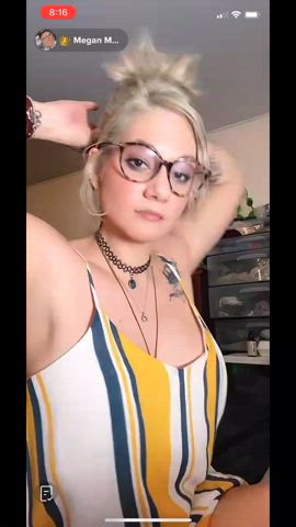 big tits flashing nipple nipslip tiktok tits clip