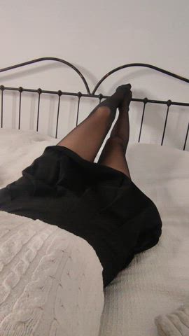 Do you think my legs looks nice in black pantyhose ?