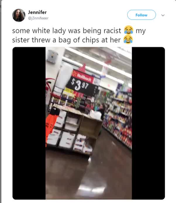 Girl throws bag of chips on racist lady in a grocery store
