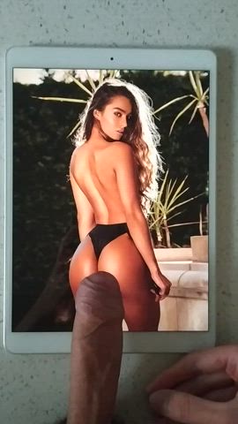 Sommer Ray ass got me cumming (cum tribute)