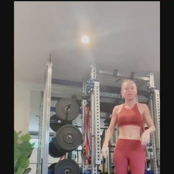 Brie Larson Workout Yoga Pants clip