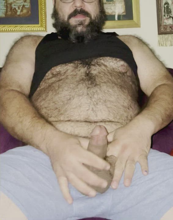 Y’all like my chubby hairy body, cute cock and big balls ?