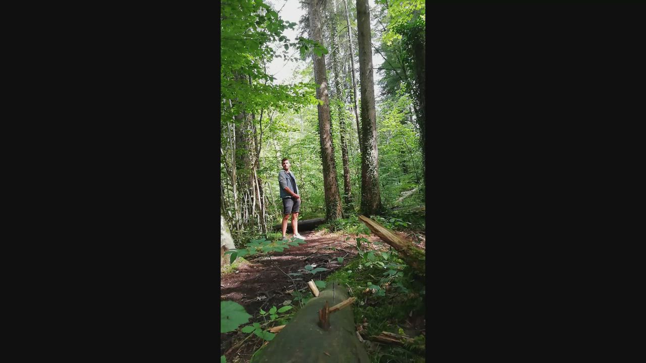 Jerking off in the forest on a public trail.. Just a quick tease :p Hope you enjoy!