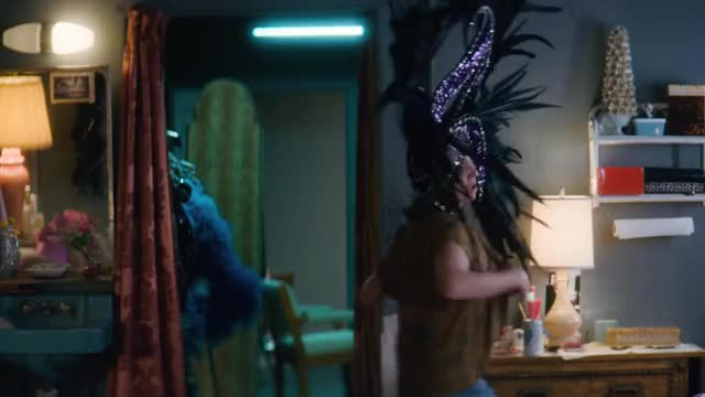 Alison Brie dancing topless in GLOW S3 (2019)