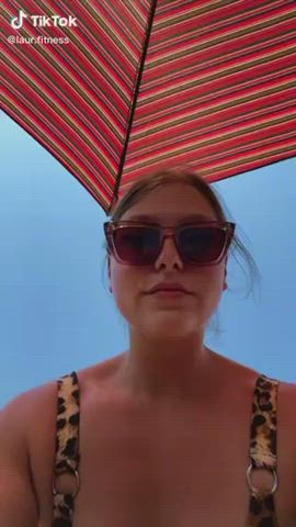 18 years old big ass pawg swimsuit teen thong clip