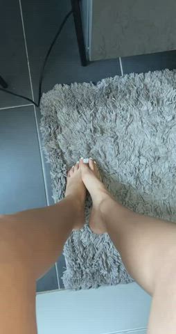 19 years old feet feet fetish legs petite schoolgirl teen toes clip