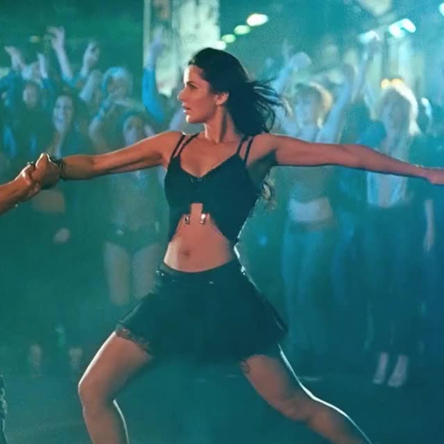 Bollywood Dancing Katrina Kaif clip
