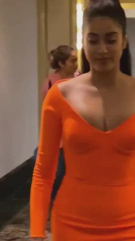 celebrity cleavage indian clip