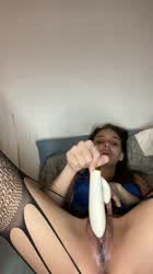 I love fingering my tight creamy pussy ???