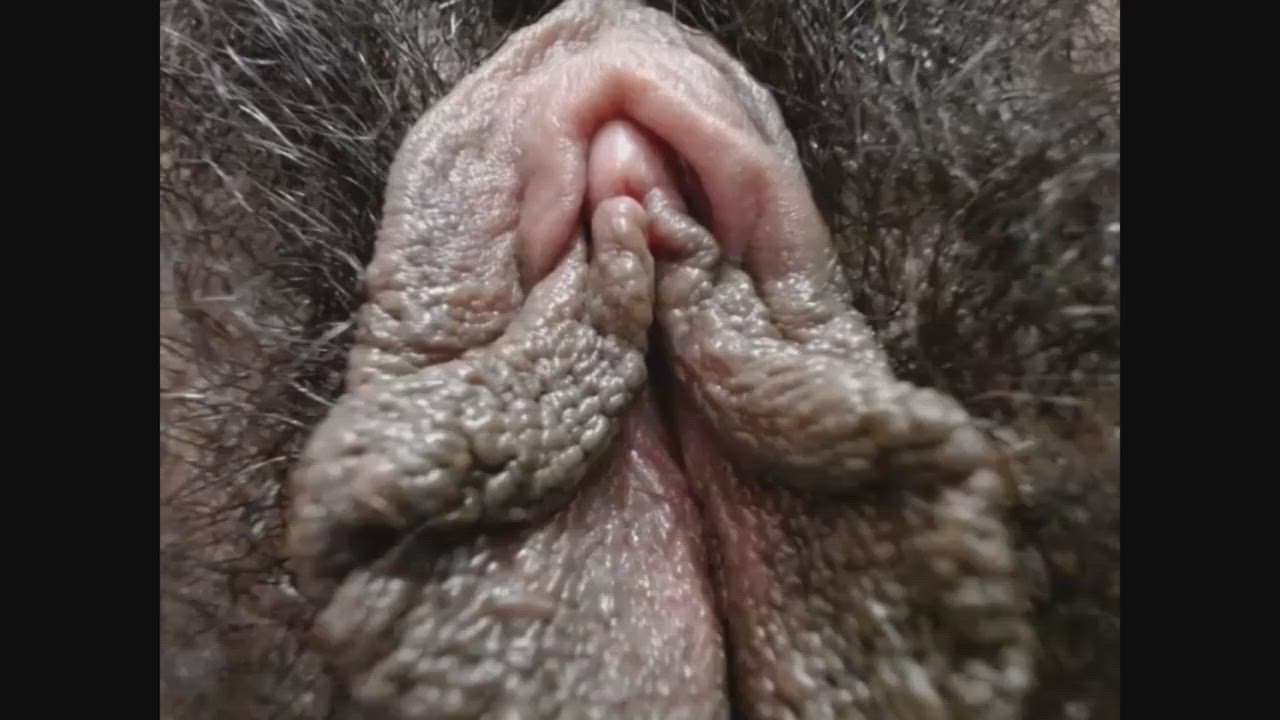 Amateur Hairy Hairy Pussy clip