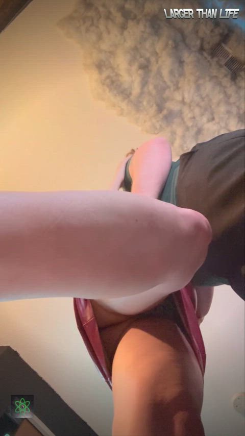 POV: your girlfriend shrunk you down to fuck a real man 🤯