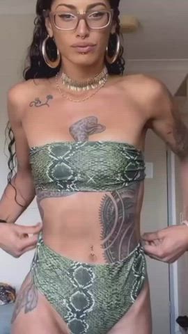 australian babe bikini dancing small tits tattoo turkish clip