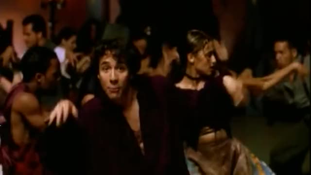 Backstreet Boys - Everybody Backstreets Back Official Music Video